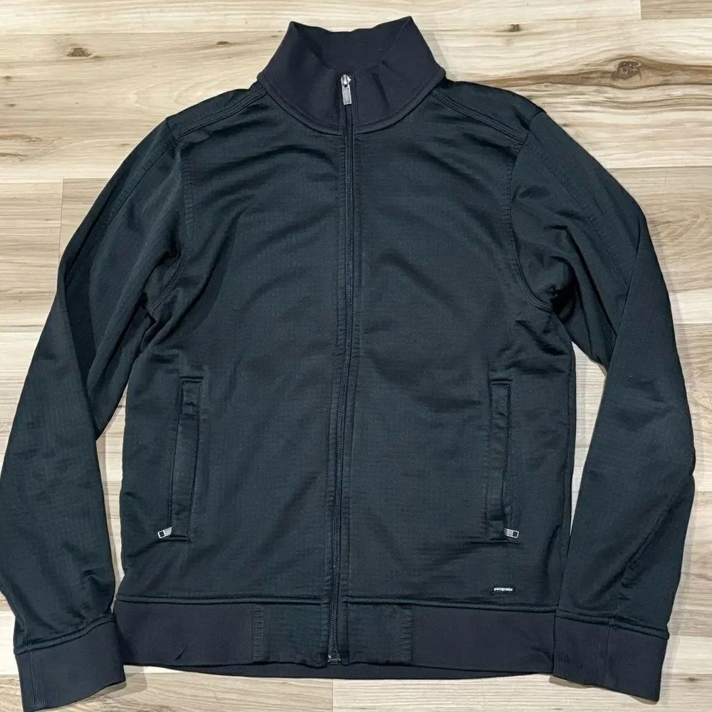 Patagonia Black Quilted Zip Up Jacket Men’s Medium